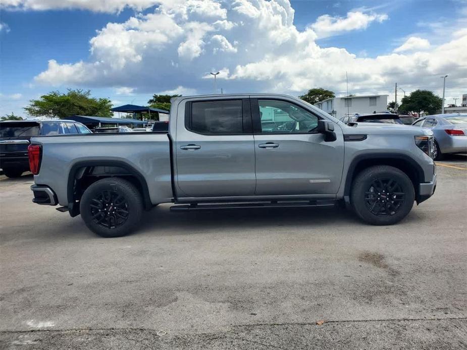 new 2024 GMC Sierra 1500 car, priced at $51,874