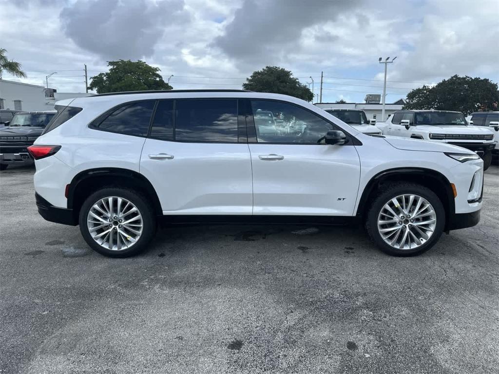 new 2025 Buick Enclave car