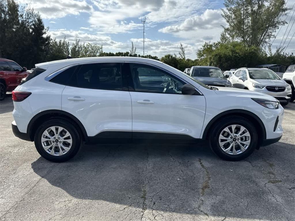 used 2023 Ford Escape car, priced at $18,084