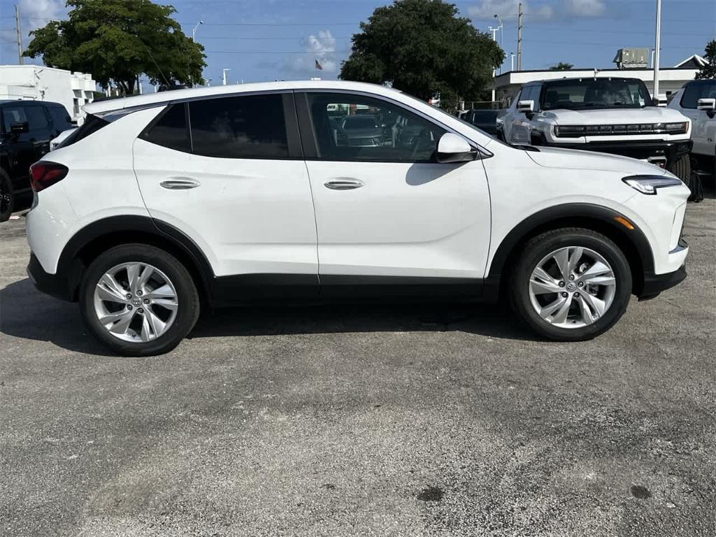 new 2025 Buick Encore GX car