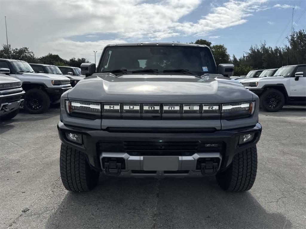 new 2025 GMC HUMMER EV car