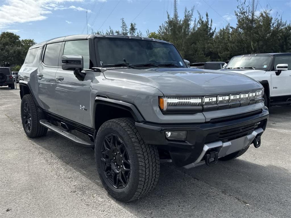 new 2025 GMC HUMMER EV car