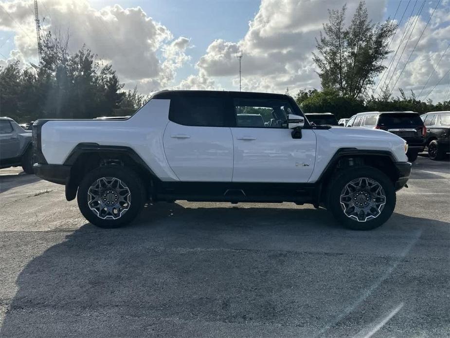 new 2025 GMC HUMMER EV car