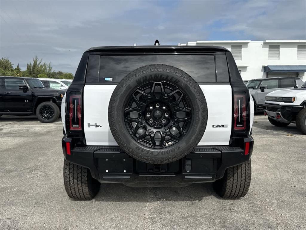 new 2025 GMC HUMMER EV car