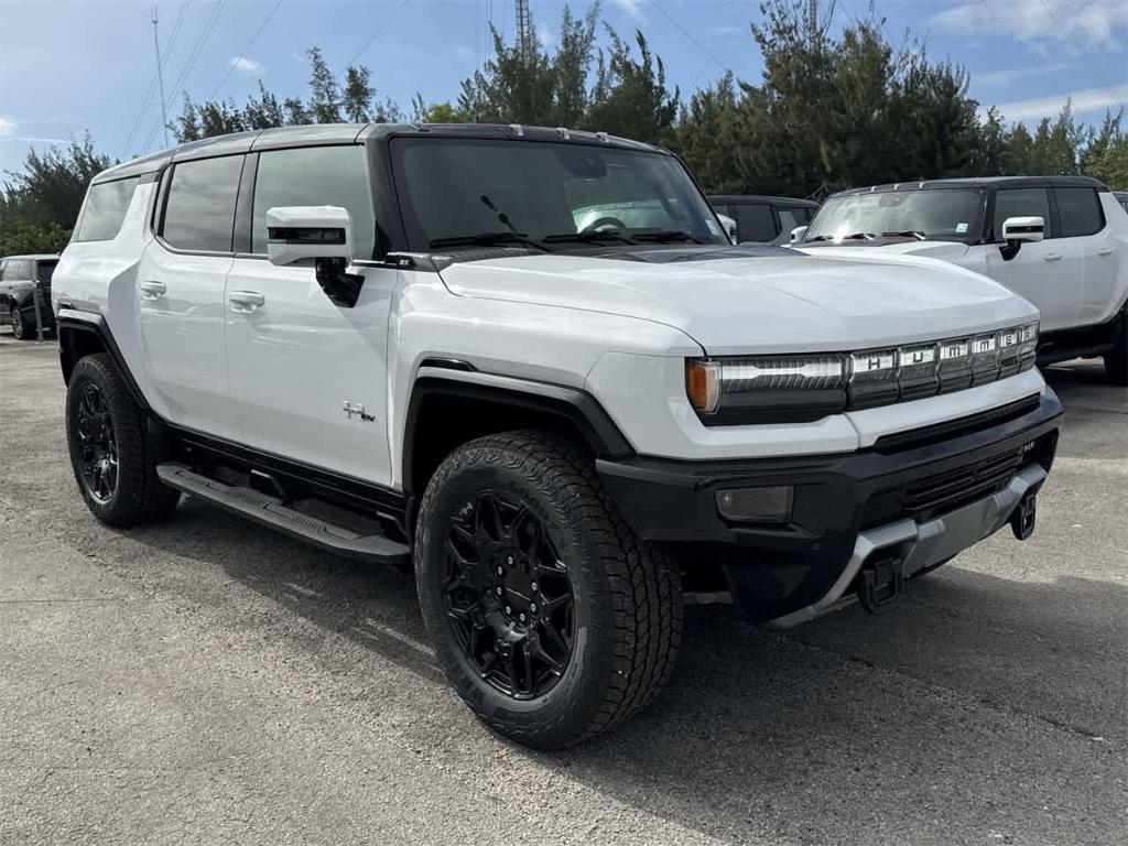 new 2025 GMC HUMMER EV car