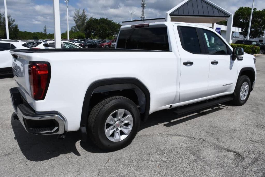 new 2024 GMC Sierra 1500 car, priced at $42,141