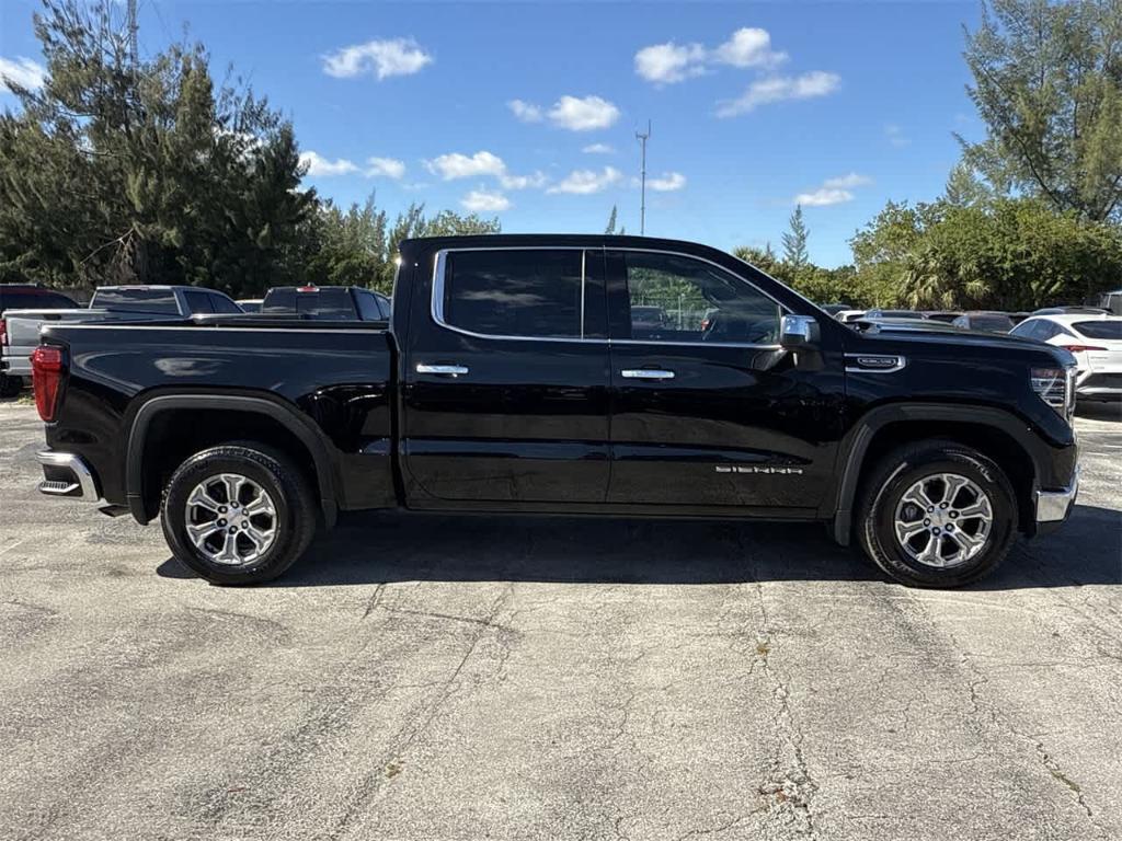 used 2024 GMC Sierra 1500 car, priced at $43,115