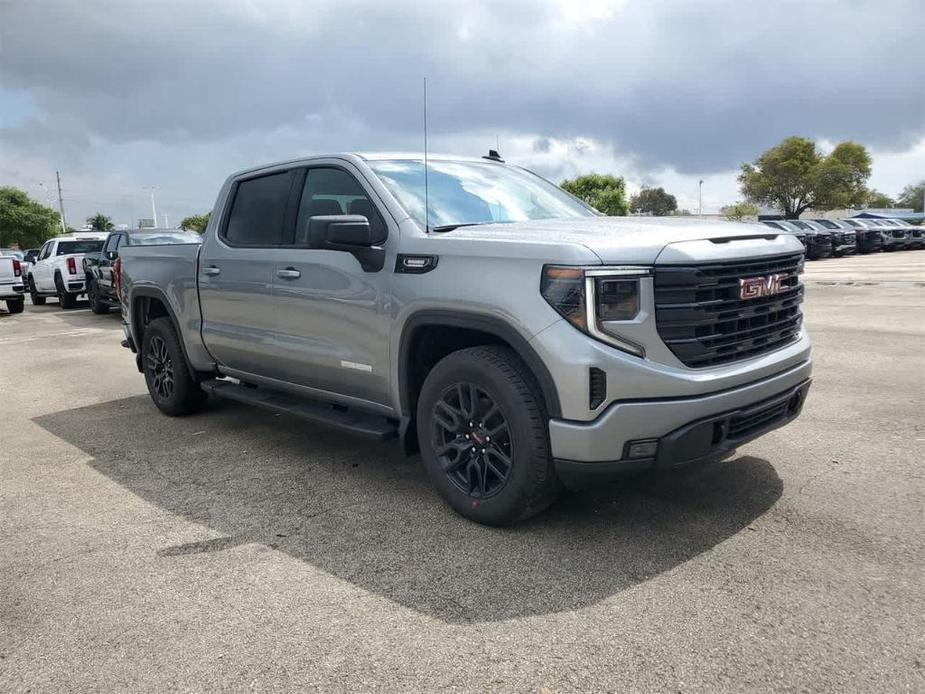 new 2024 GMC Sierra 1500 car, priced at $55,315