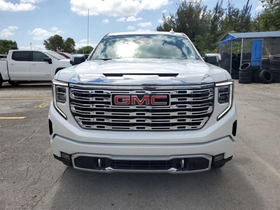 new 2024 GMC Sierra 1500 car, priced at $70,500