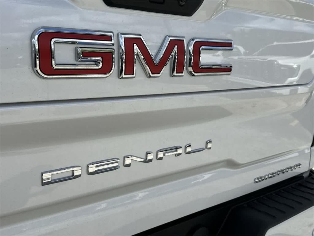 new 2025 GMC Sierra 2500 car