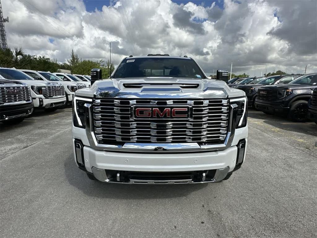 new 2025 GMC Sierra 2500 car