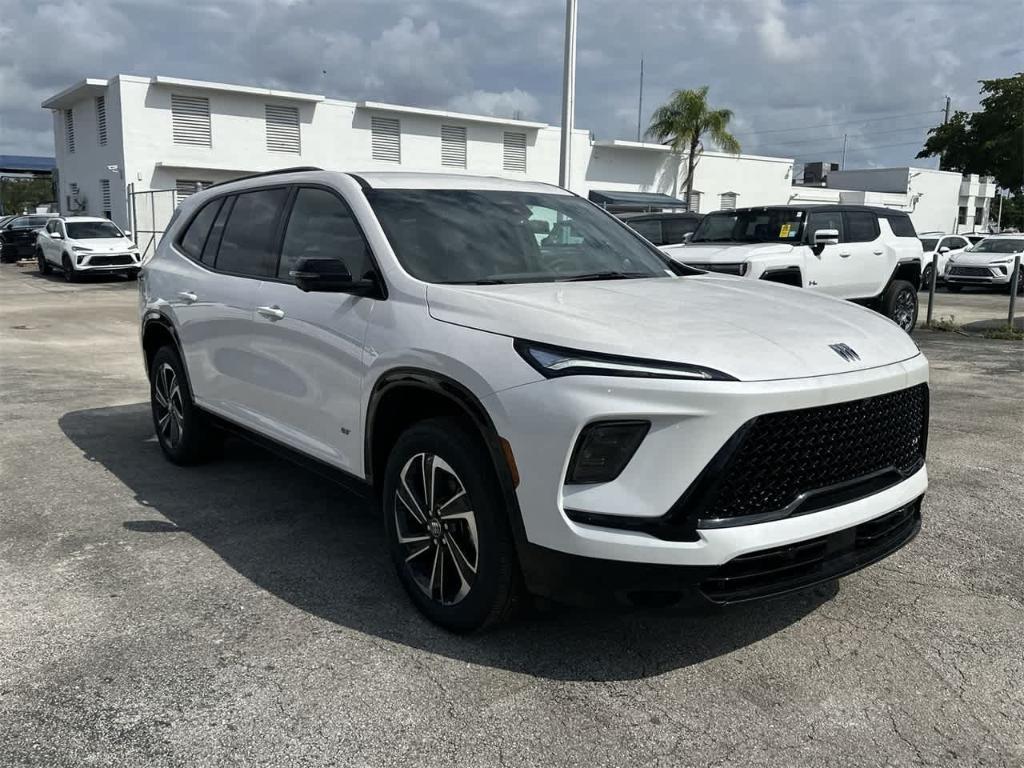 new 2025 Buick Enclave car