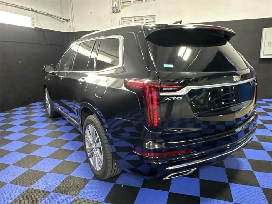 used 2023 Cadillac XT6 car, priced at $29,618