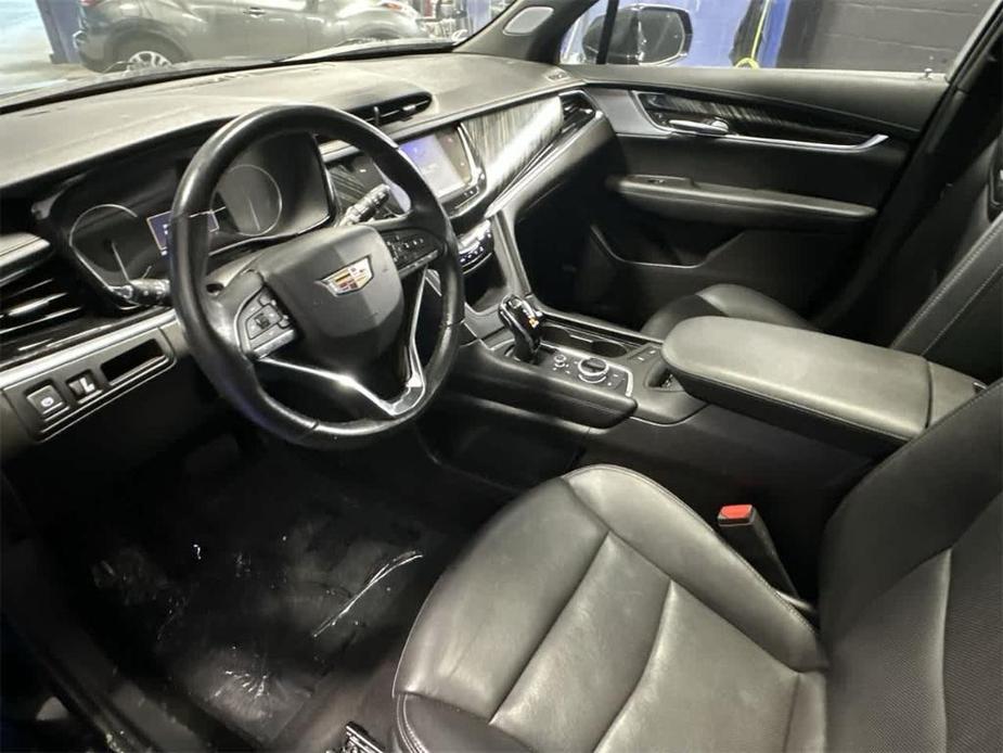 used 2023 Cadillac XT6 car, priced at $29,618