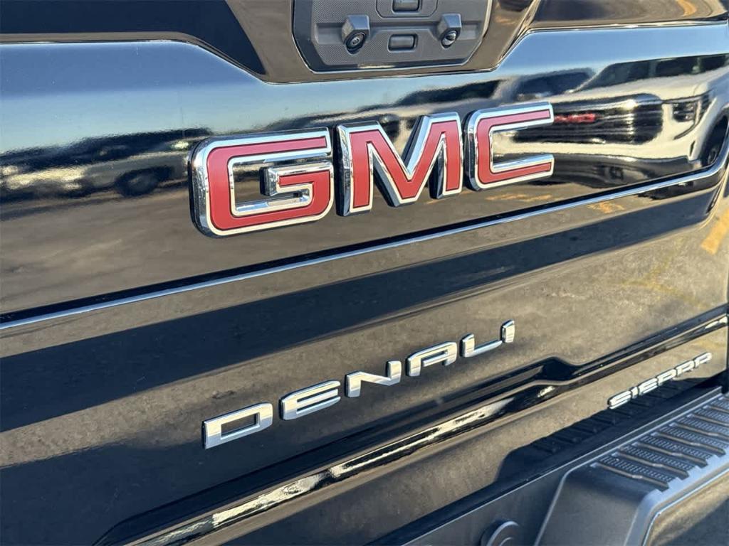 used 2024 GMC Sierra 2500 car, priced at $68,874