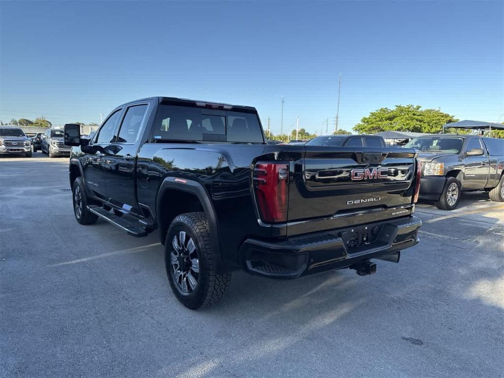 used 2024 GMC Sierra 2500 car, priced at $68,874