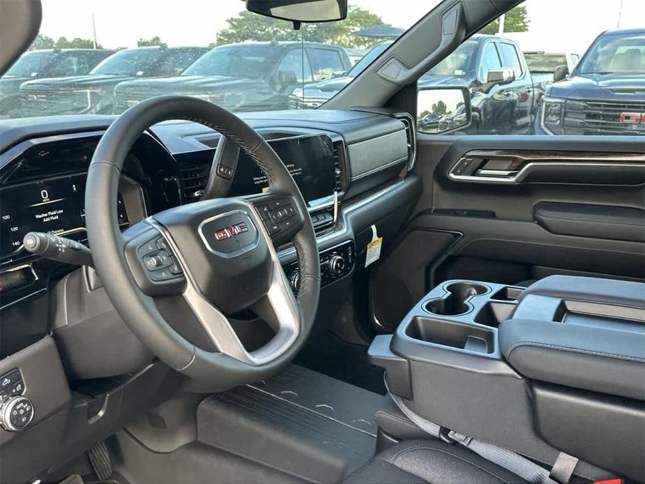 new 2024 GMC Sierra 1500 car, priced at $52,146