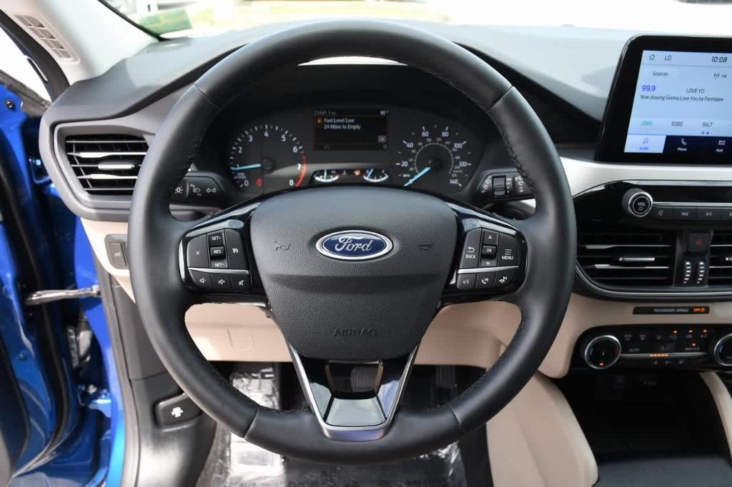 used 2022 Ford Escape car, priced at $19,799