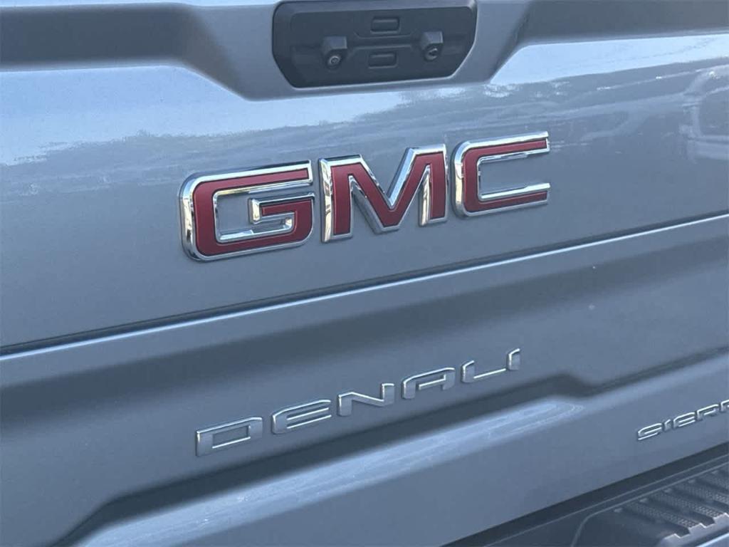 used 2023 GMC Sierra 1500 car, priced at $51,487