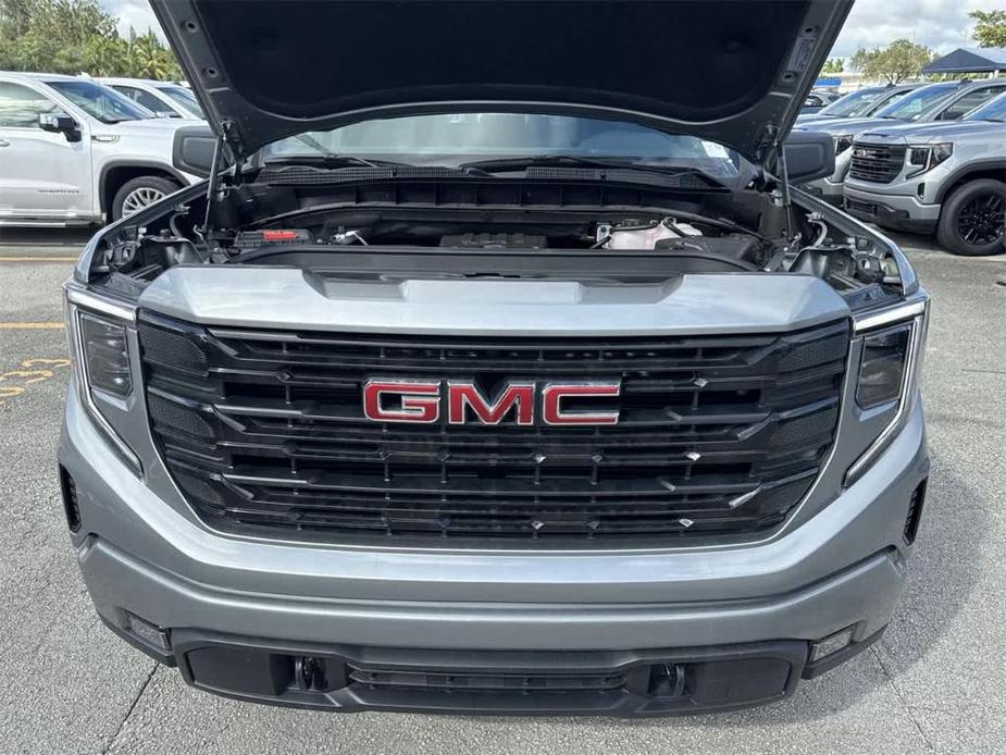 new 2024 GMC Sierra 1500 car, priced at $51,874