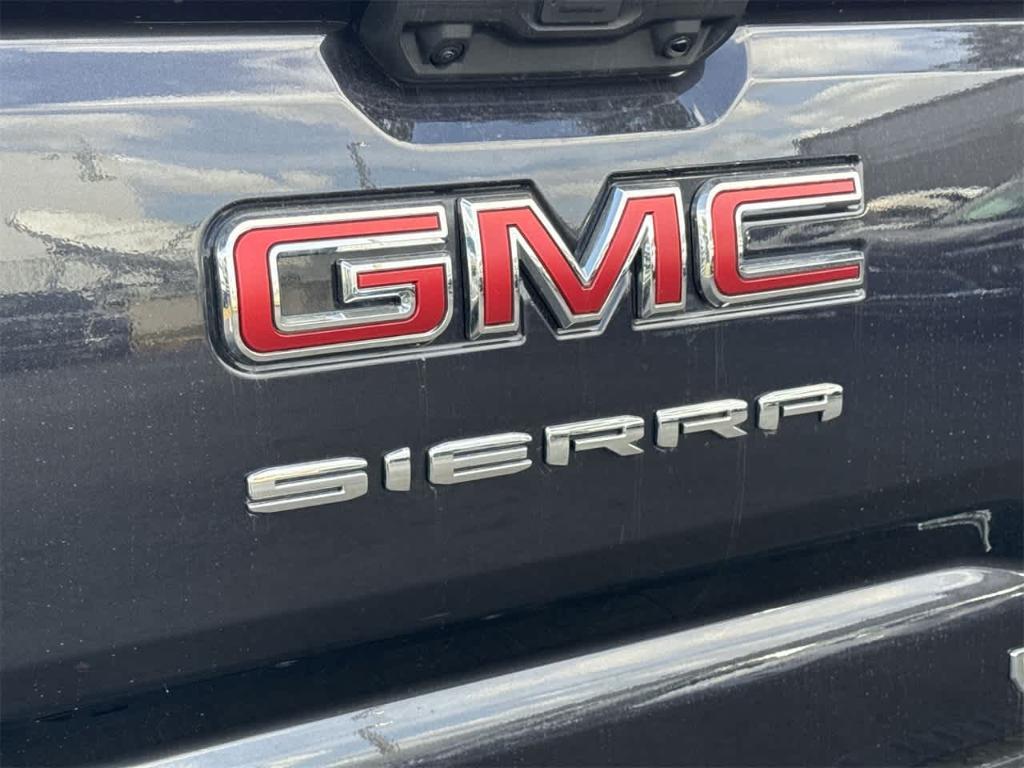 new 2025 GMC Sierra 1500 car, priced at $57,885