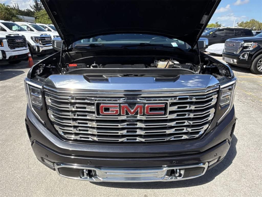 used 2024 GMC Sierra 1500 car, priced at $58,804