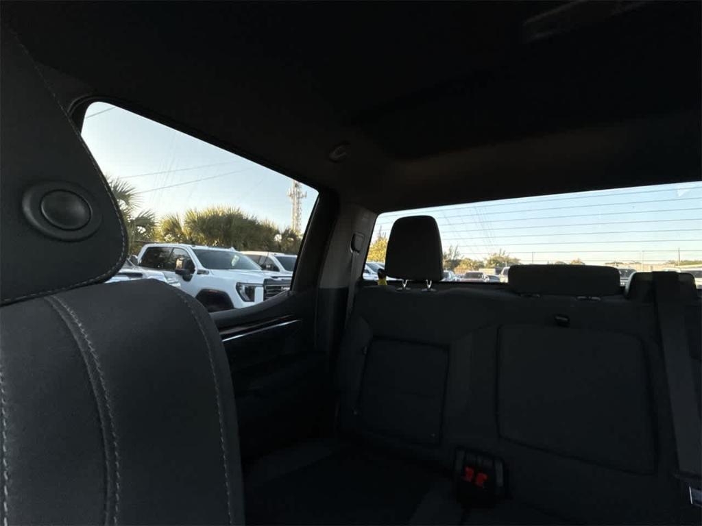 used 2023 GMC Sierra 1500 car, priced at $37,024