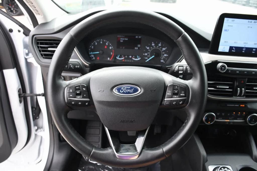 used 2022 Ford Escape car, priced at $15,998