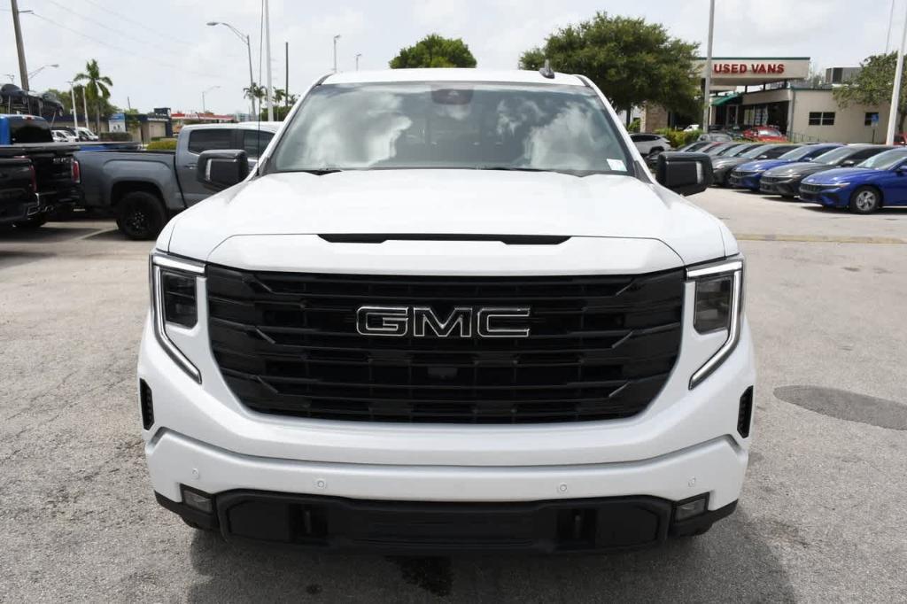 new 2024 GMC Sierra 1500 car, priced at $57,997