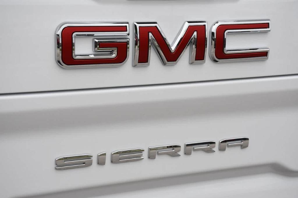 new 2024 GMC Sierra 2500 car, priced at $66,800