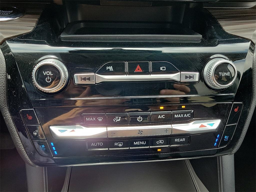 used 2023 Ford Explorer car, priced at $34,400