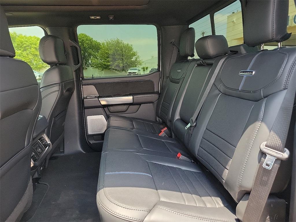 new 2025 Ford F-250 car, priced at $91,300