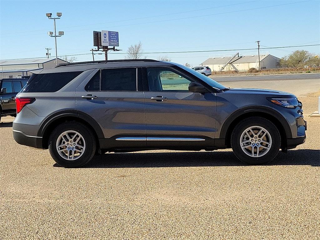 new 2025 Ford Explorer car, priced at $41,450