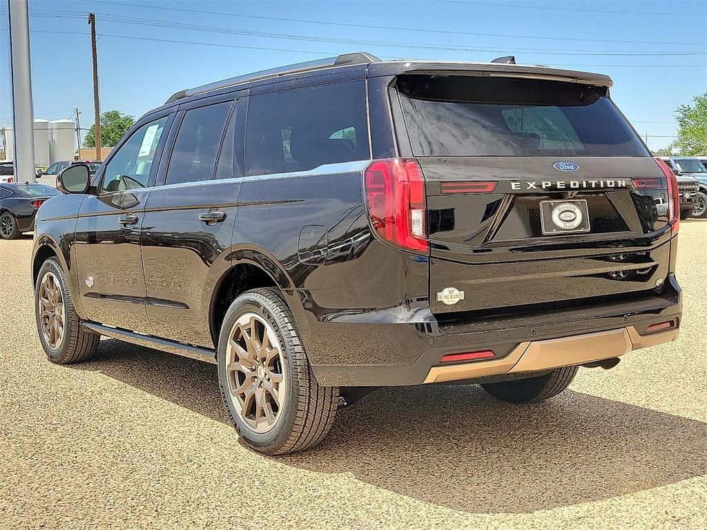 new 2025 Ford Expedition car, priced at $84,400