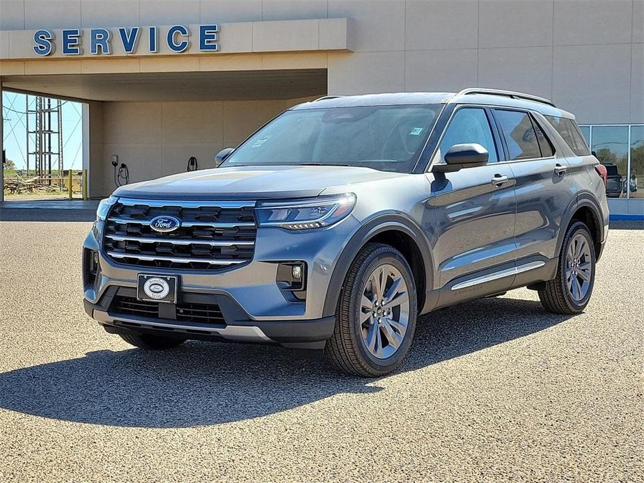 new 2025 Ford Explorer car, priced at $45,997