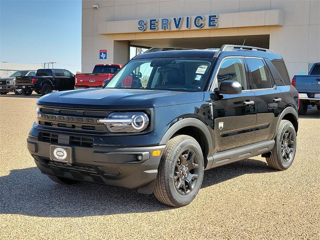 new 2024 Ford Bronco Sport car, priced at $32,000