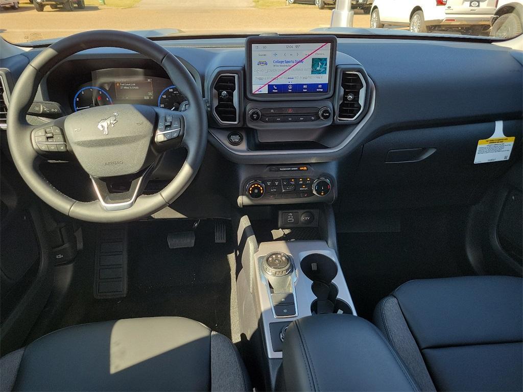 new 2024 Ford Bronco Sport car, priced at $32,000