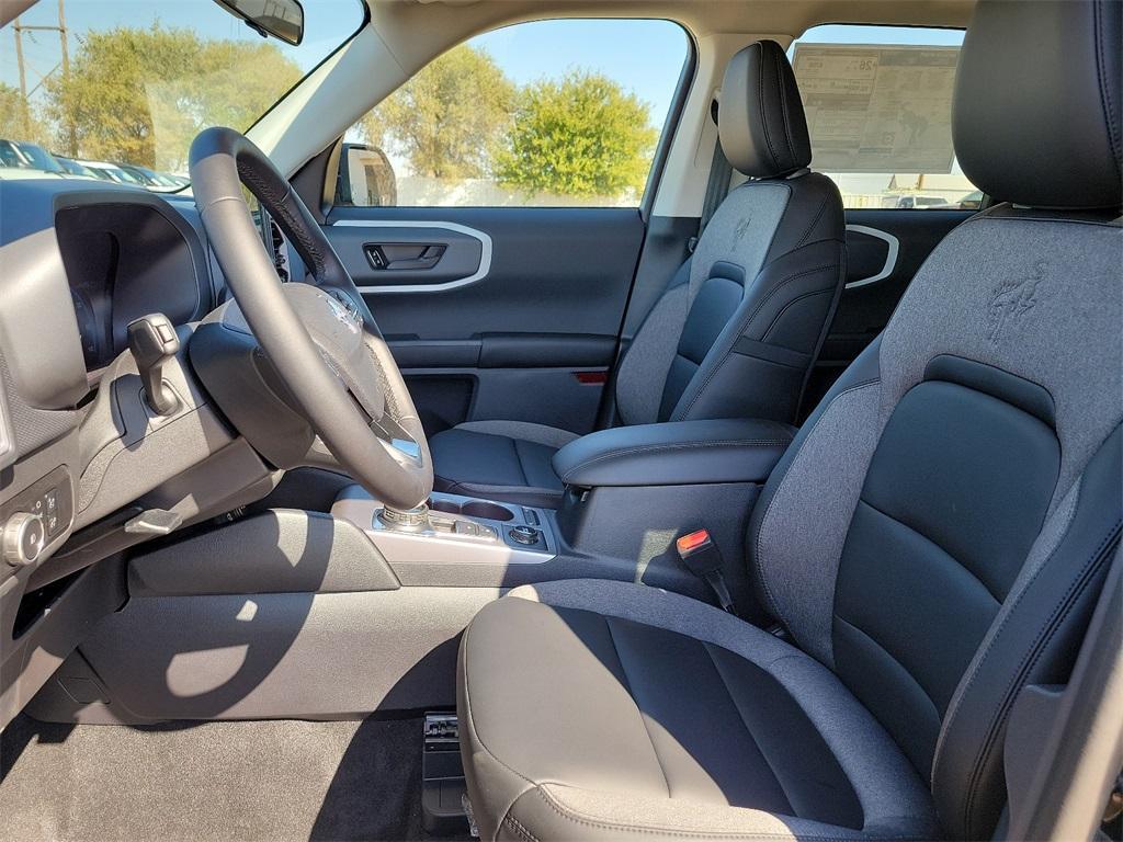 new 2024 Ford Bronco Sport car, priced at $32,000