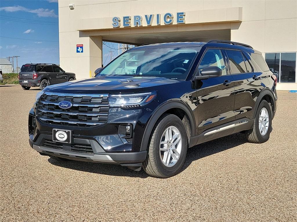 new 2025 Ford Explorer car, priced at $43,300