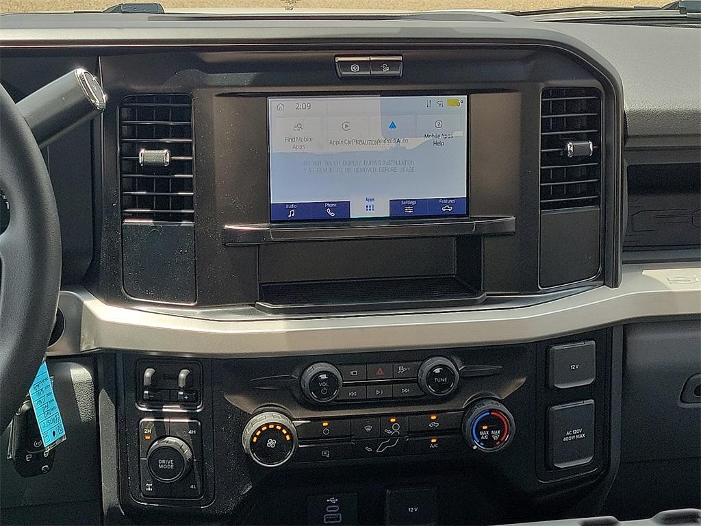 new 2025 Ford F-250 car, priced at $70,100