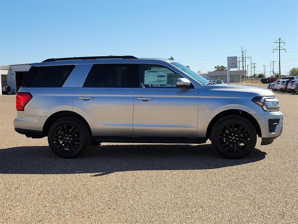 new 2024 Ford Expedition car, priced at $62,997