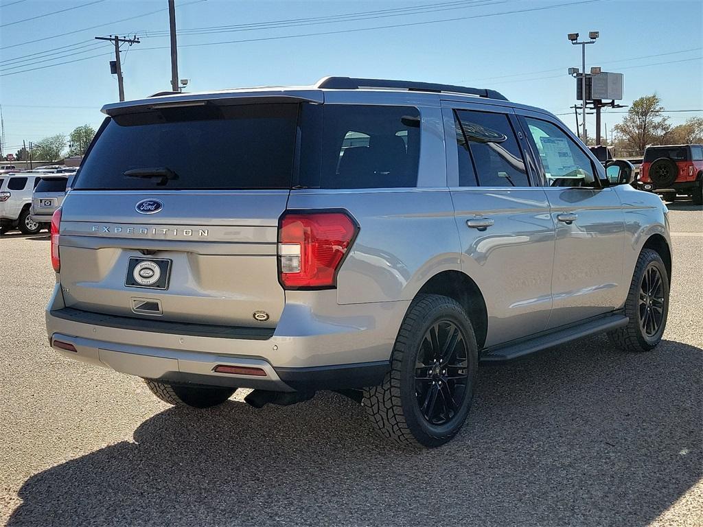 new 2024 Ford Expedition car, priced at $62,997