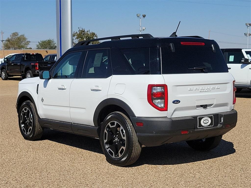 new 2024 Ford Bronco Sport car, priced at $37,827