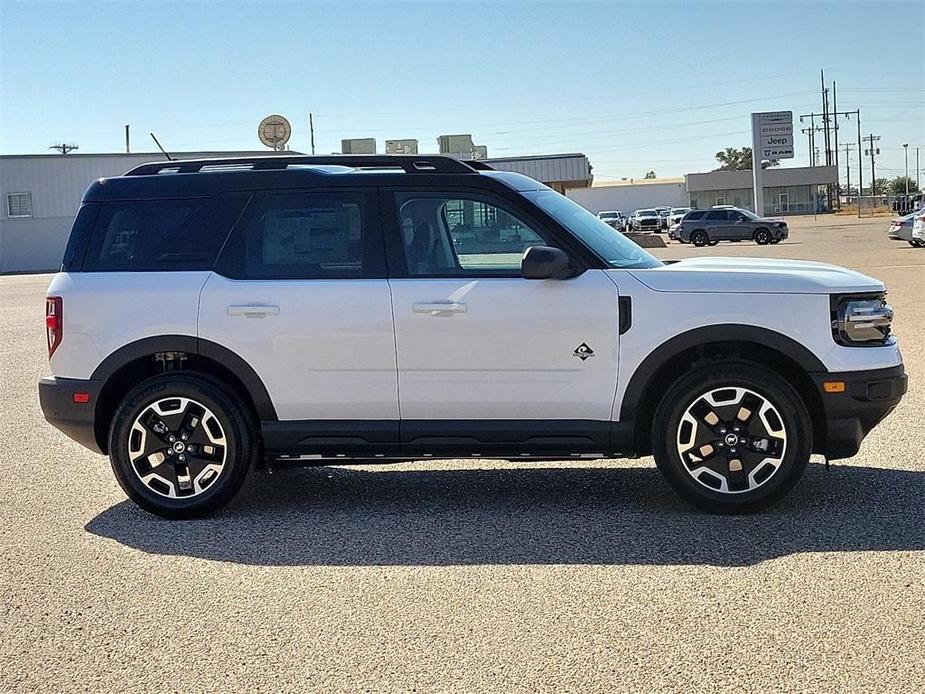 new 2024 Ford Bronco Sport car, priced at $37,827