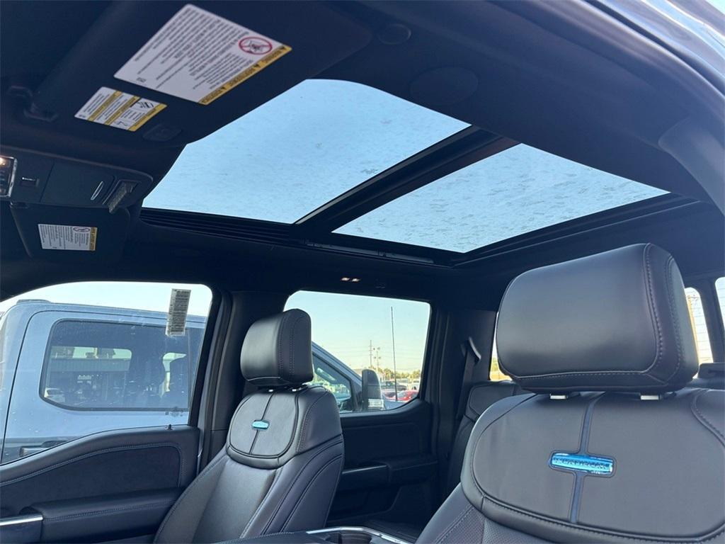 new 2025 Ford F-250 car, priced at $95,285