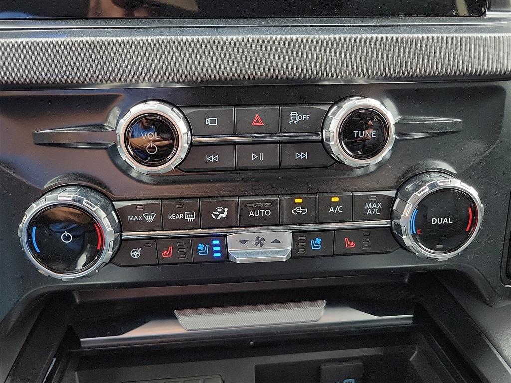 new 2025 Ford F-250 car, priced at $93,035