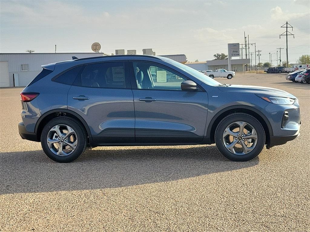 new 2025 Ford Escape car, priced at $30,325