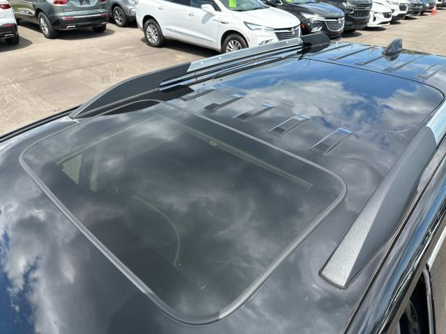 used 2023 GMC Acadia car, priced at $39,998