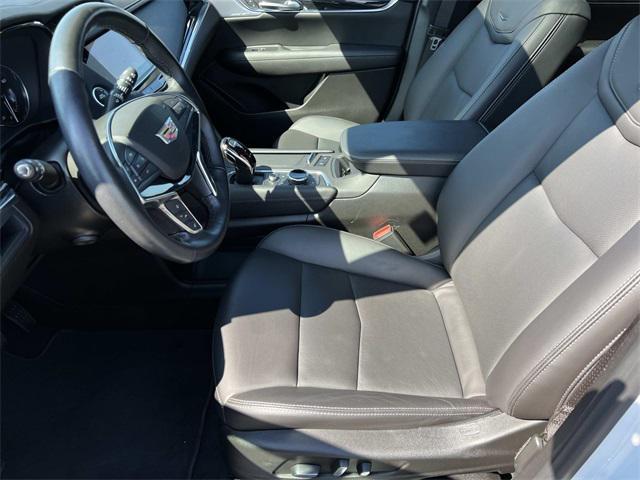used 2023 Cadillac XT5 car, priced at $34,890