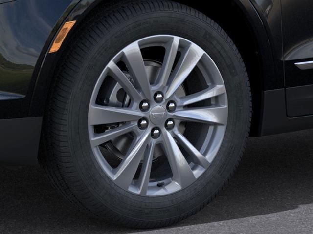 new 2025 Cadillac XT5 car, priced at $50,144